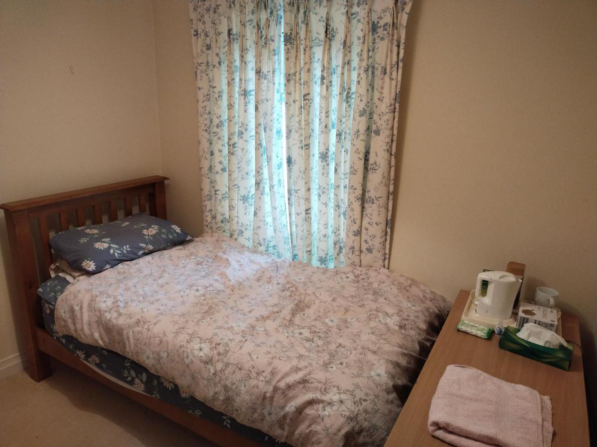 Crescent Homestay Cork